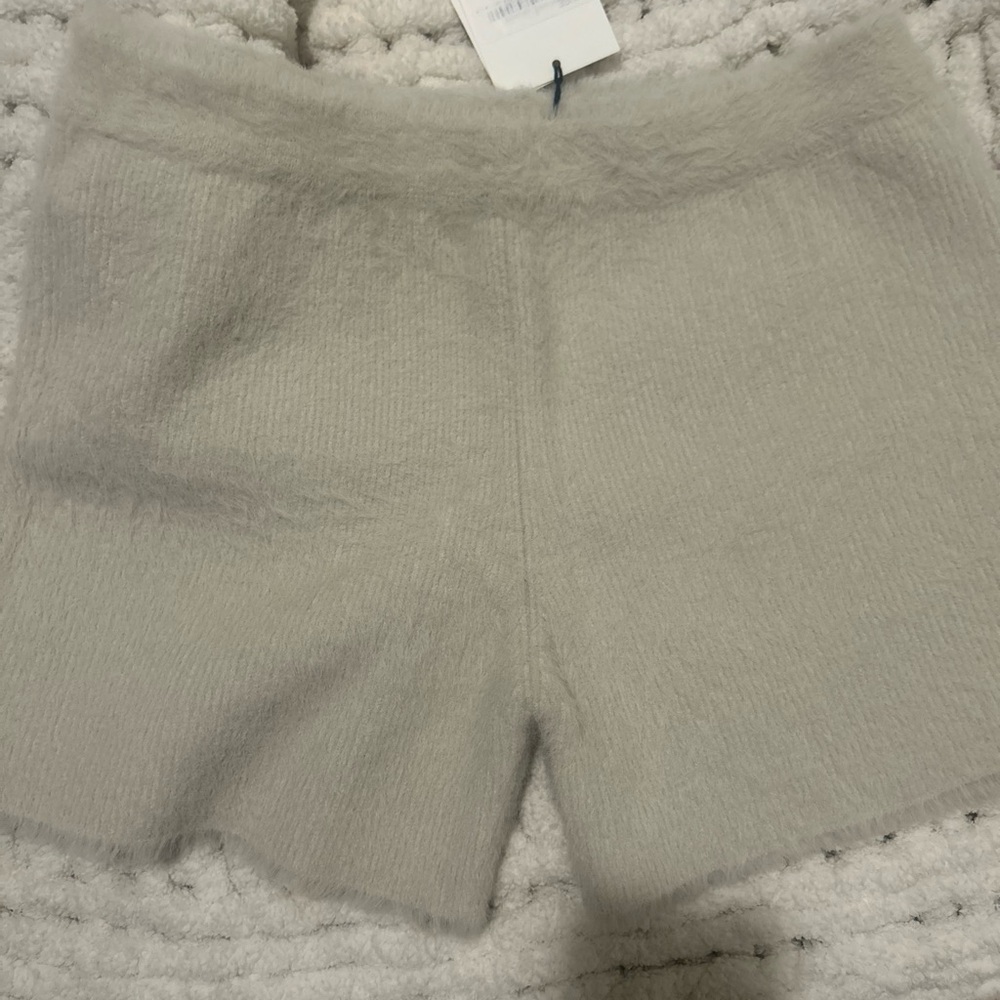 Jacquemus High Waist Cream Shorts